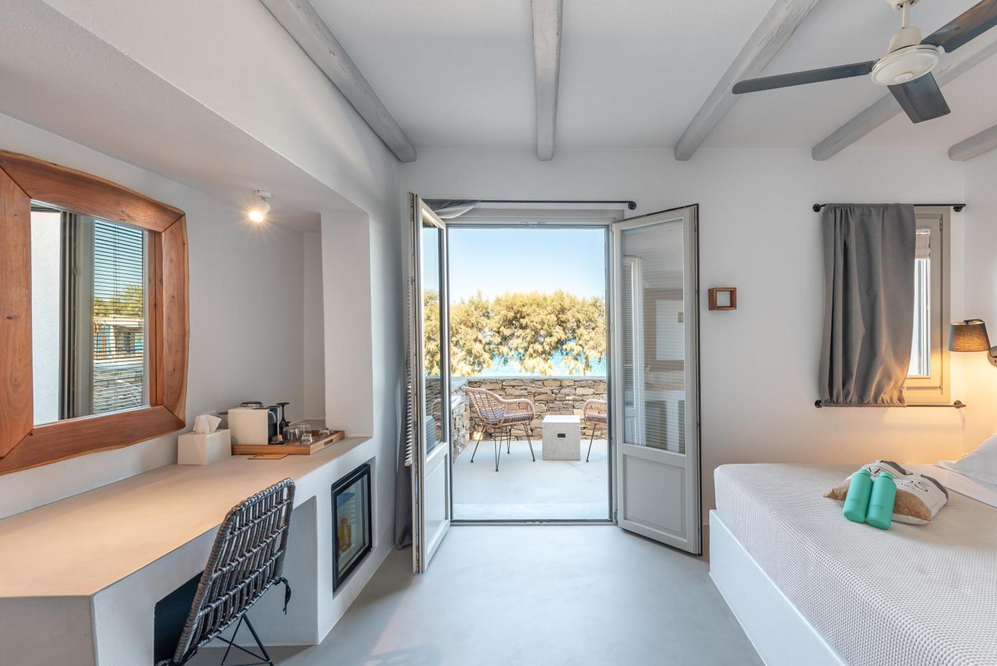 Paros Comfy Suites Náousa Exterior foto