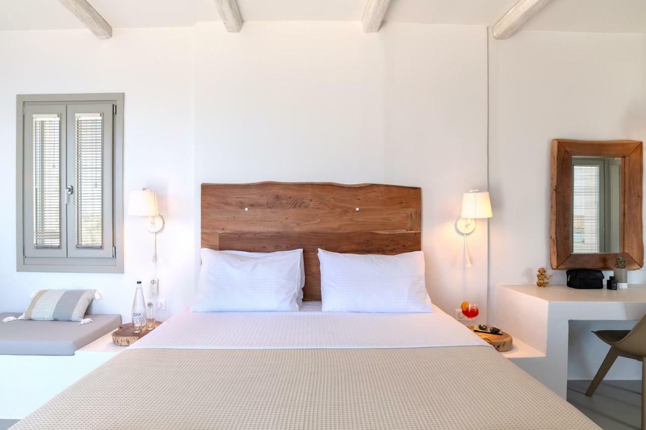 Paros Comfy Suites Náousa Exterior foto