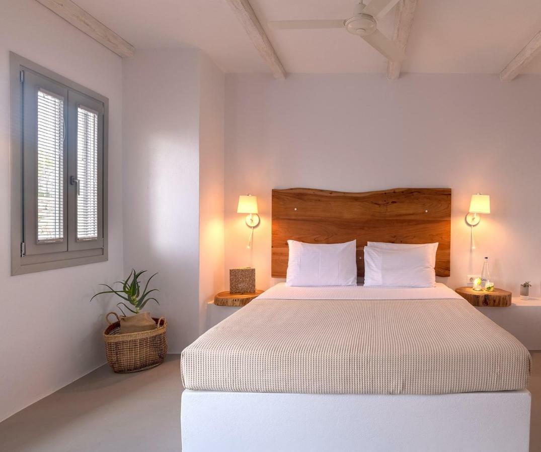 Paros Comfy Suites Náousa Exterior foto
